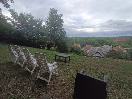 Kilátás a napozóteraszról